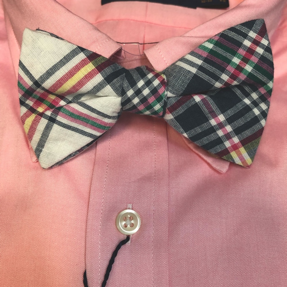 🚨PRICE DROP🚨 Men’s Plaid Bow Tie